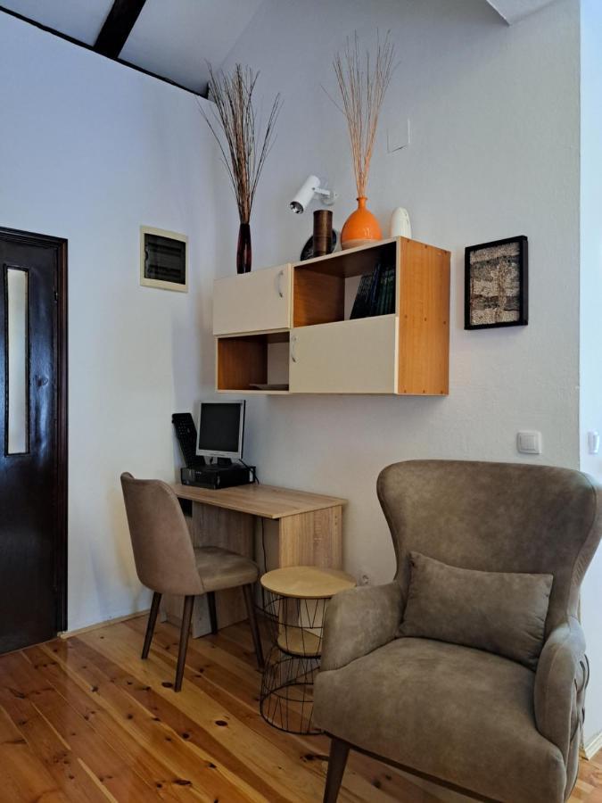 Apartment Sasha Kotor Bagian luar foto